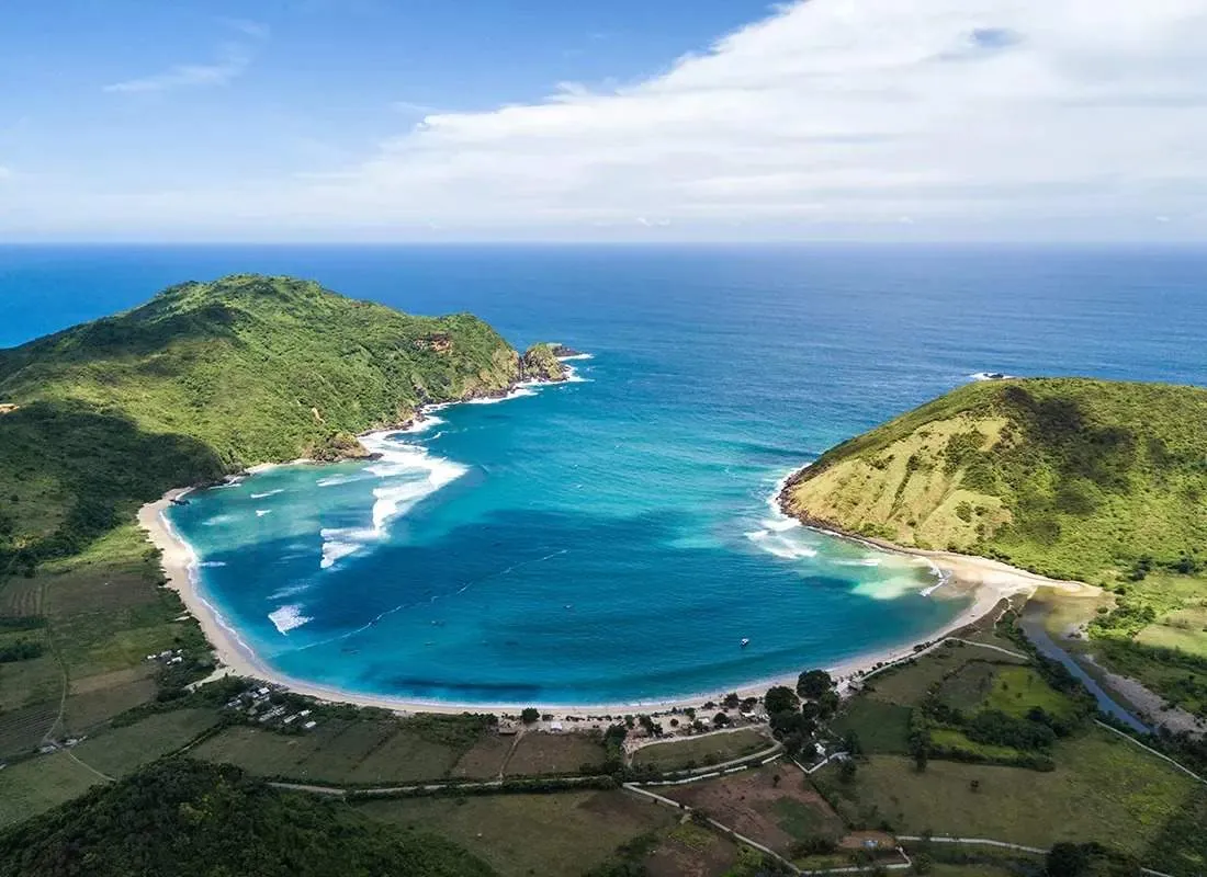 Lombok Luxury Cruise & Yacht Charter